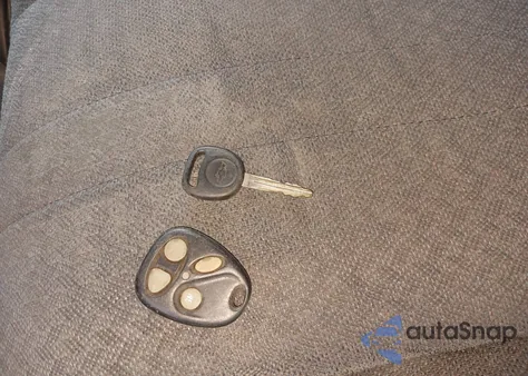 2002 Chevrolet Express from USA, damaged, VIN 1GCFG15W821154512